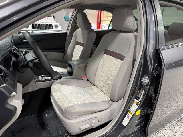 Photo of 2012 Gray Toyota Camry