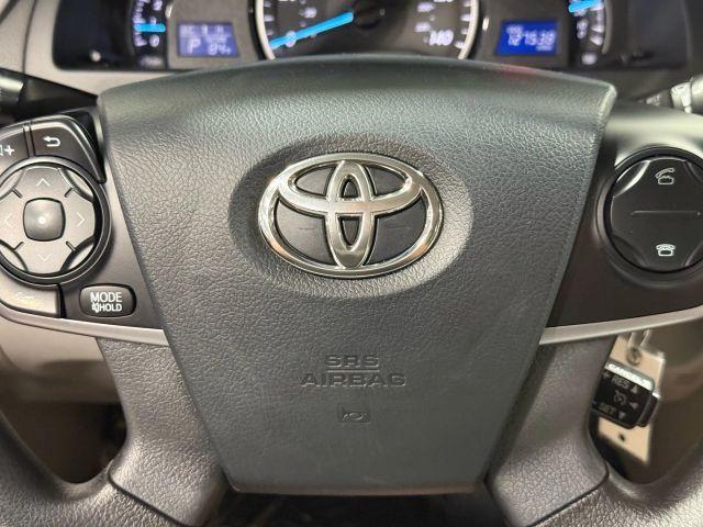 Photo of 2012 Gray Toyota Camry