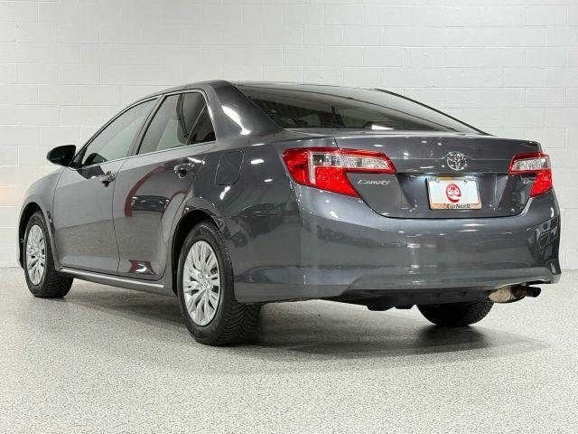 Photo of 2012 Gray Toyota Camry