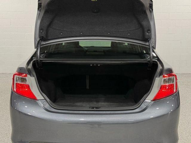 Photo of 2012 Gray Toyota Camry
