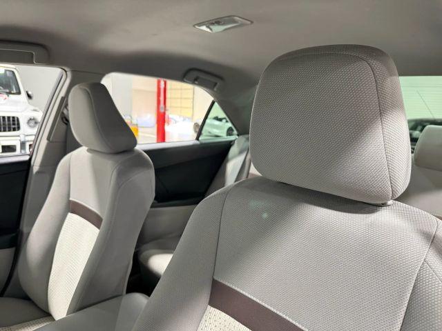 Photo of 2012 Gray Toyota Camry