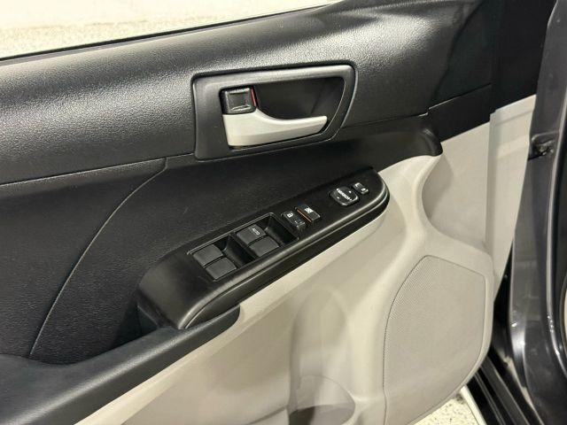 Photo of 2012 Gray Toyota Camry