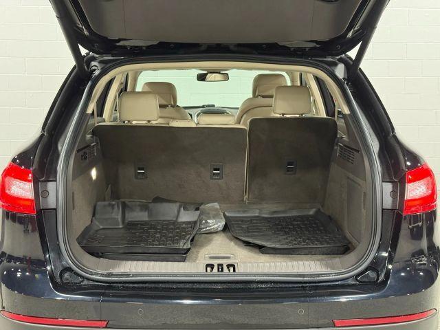 Photo of 2018 Black Lincoln MKX