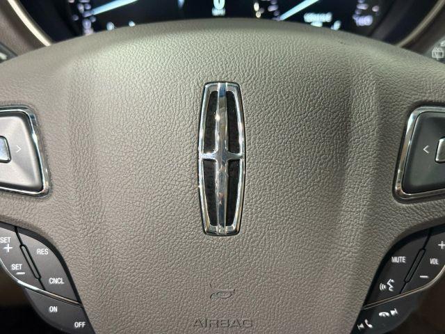 Photo of 2018 Black Lincoln MKX
