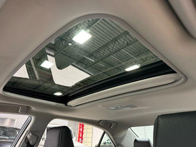 Photo of 2016 Gray Toyota Corolla