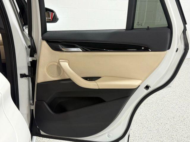 Photo of 2017 White BMW X1