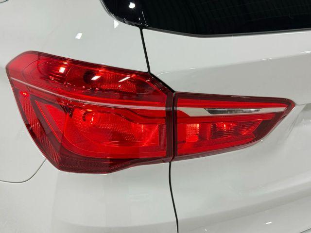 Photo of 2017 White BMW X1