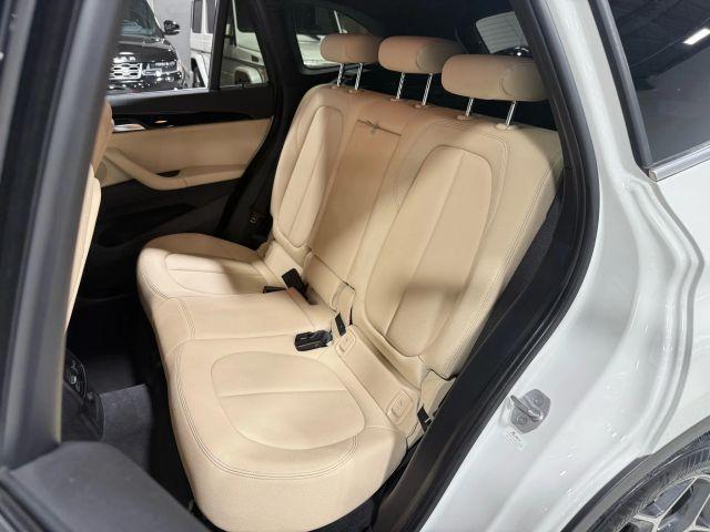 Photo of 2017 White BMW X1