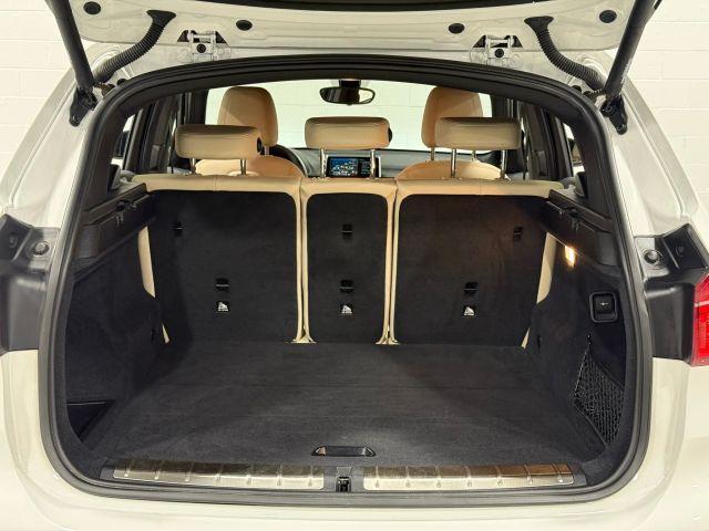 Photo of 2017 White BMW X1