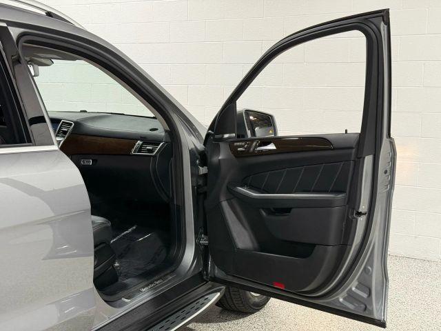 Photo of 2015 Gray Mercedes-Benz GL-Class