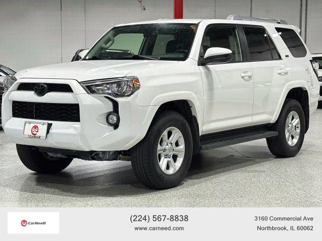 Photo of 2017 White Toyota 4Runner