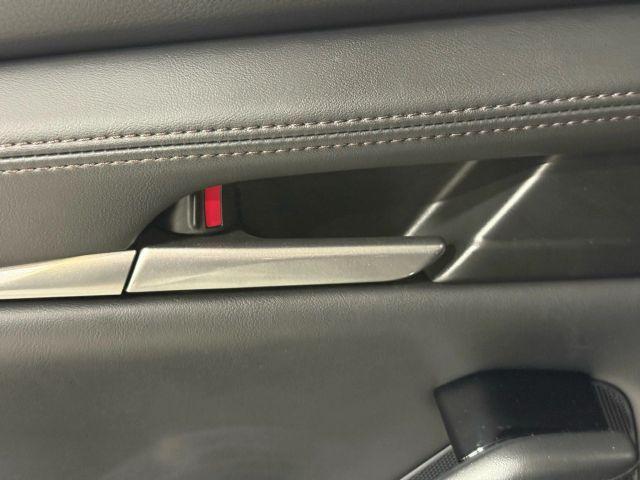 Photo of 2024 Jet Black Mazda Mazda3