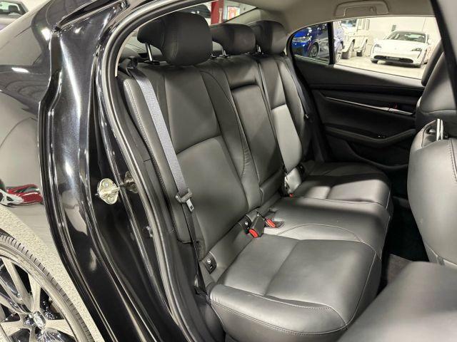 Photo of 2024 Jet Black Mazda Mazda3