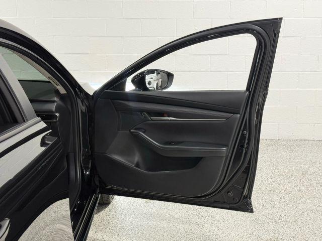 Photo of 2024 Jet Black Mazda Mazda3