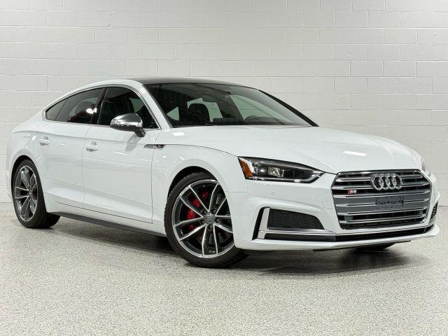 Photo of 2018 Glacier White Metallic Audi S5
