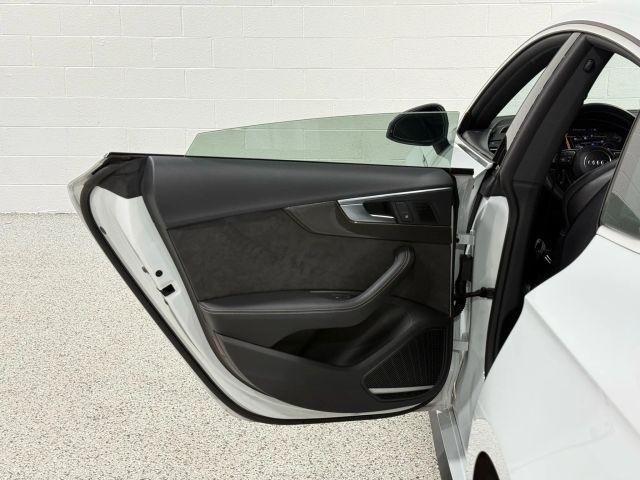 Photo of 2018 Glacier White Metallic Audi S5