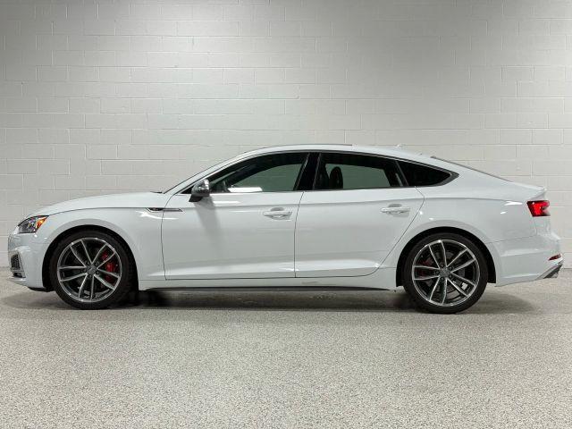 Photo of 2018 Glacier White Metallic Audi S5
