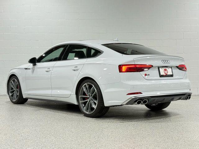 Photo of 2018 Glacier White Metallic Audi S5