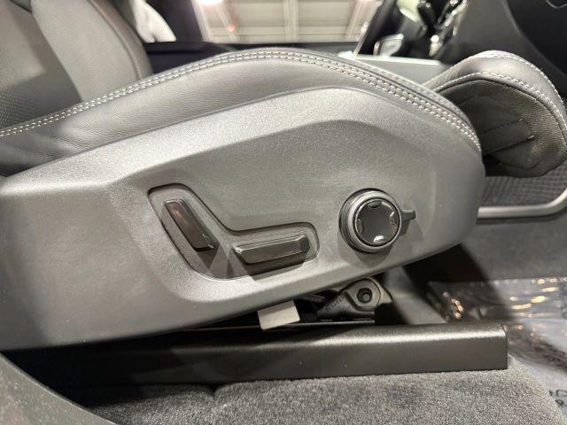 Photo of 2018 Black Volvo XC60
