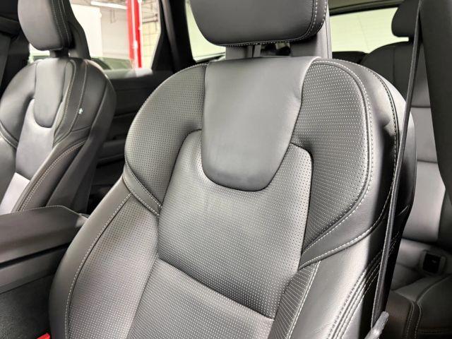 Photo of 2018 Black Volvo XC60