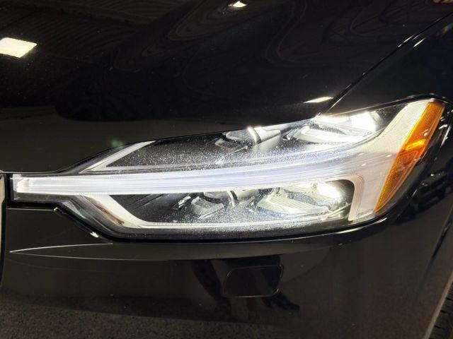 Photo of 2018 Black Volvo XC60