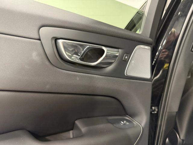 Photo of 2018 Black Volvo XC60
