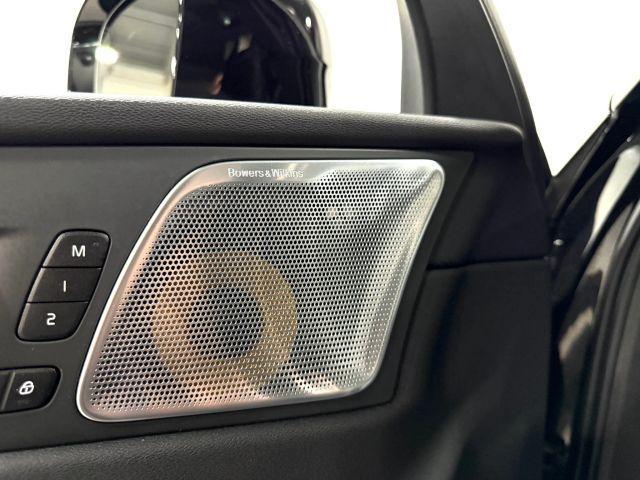 Photo of 2018 Black Volvo XC60