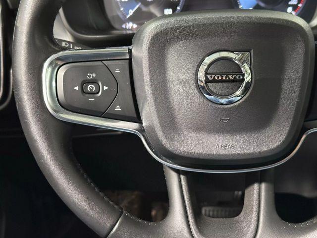 Photo of 2019 Black Volvo XC40