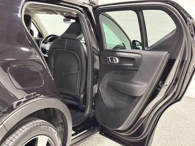 Photo of 2019 Black Volvo XC40