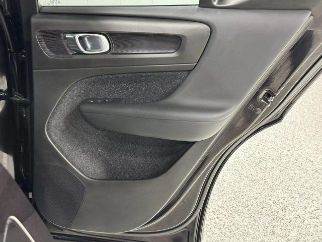 Photo of 2019 Black Volvo XC40