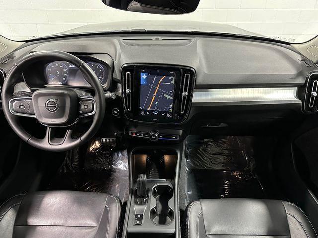 Photo of 2019 Black Volvo XC40