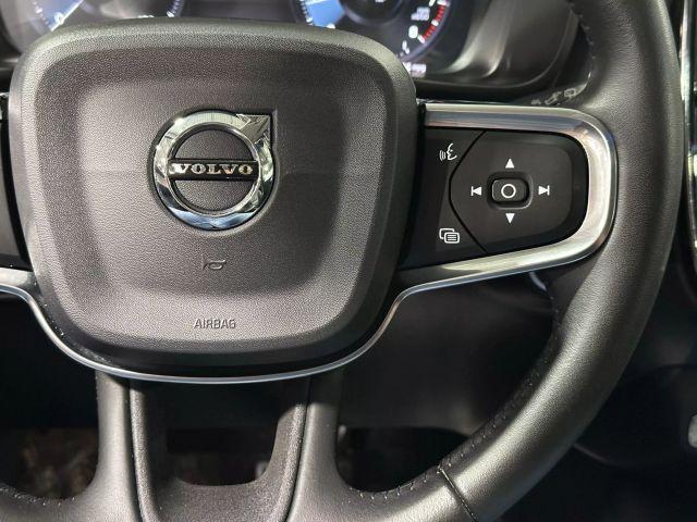 Photo of 2019 Black Volvo XC40