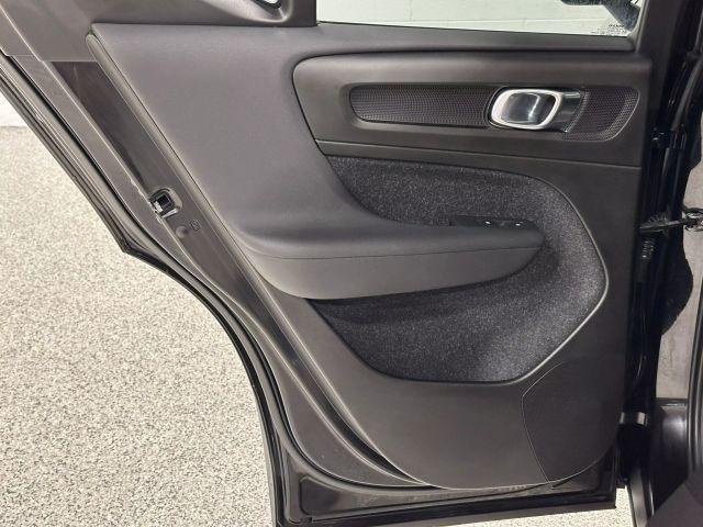 Photo of 2019 Black Volvo XC40