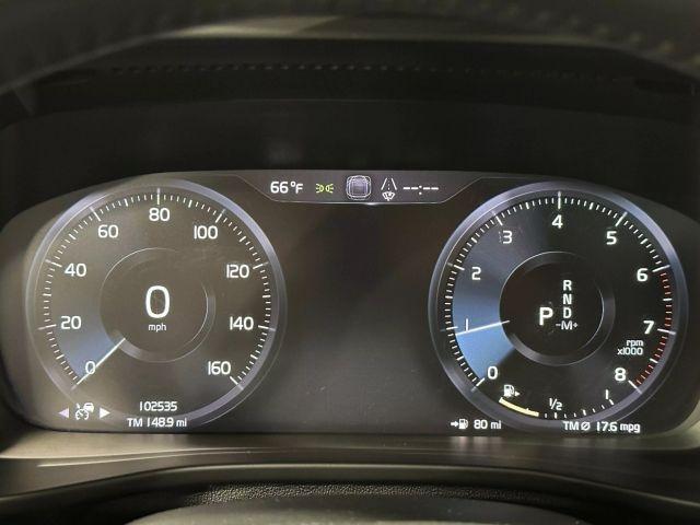 Photo of 2019 Black Volvo XC40