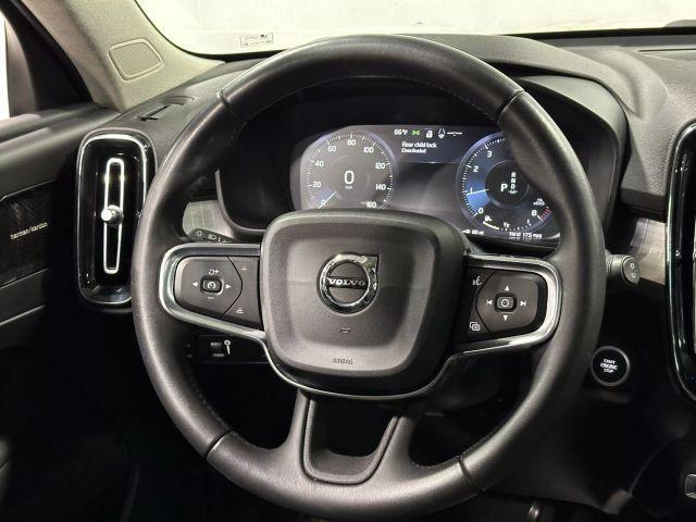 Photo of 2019 Black Volvo XC40