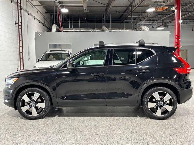 Photo of 2019 Black Volvo XC40