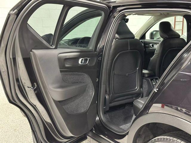Photo of 2019 Black Volvo XC40