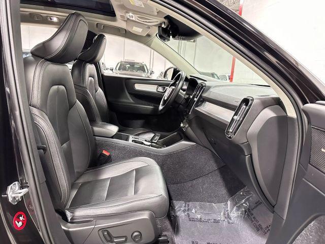 Photo of 2019 Black Volvo XC40