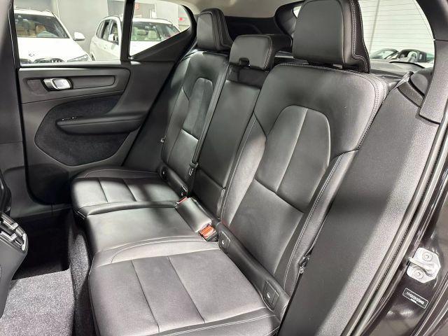 Photo of 2019 Black Volvo XC40