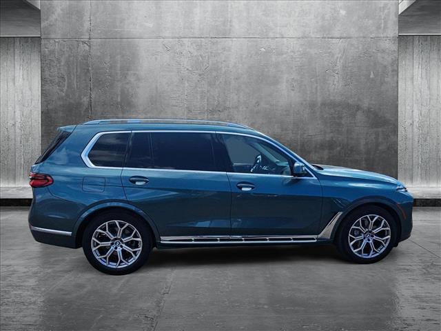 Photo of 2024 Blue BMW X7