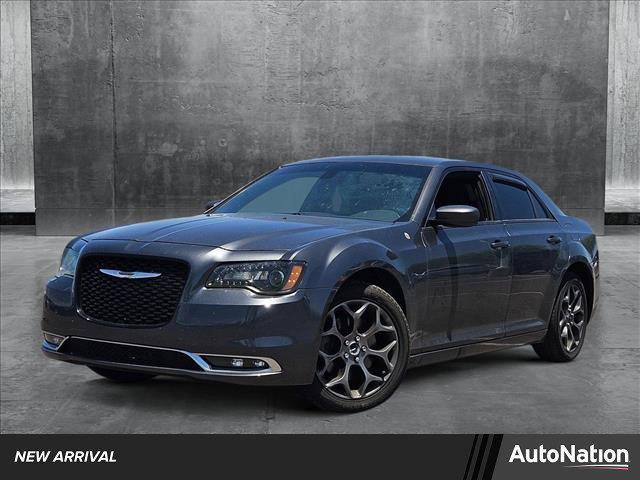 2016 Chrysler 300