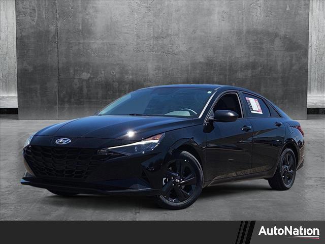 2023 Hyundai Elantra Hev