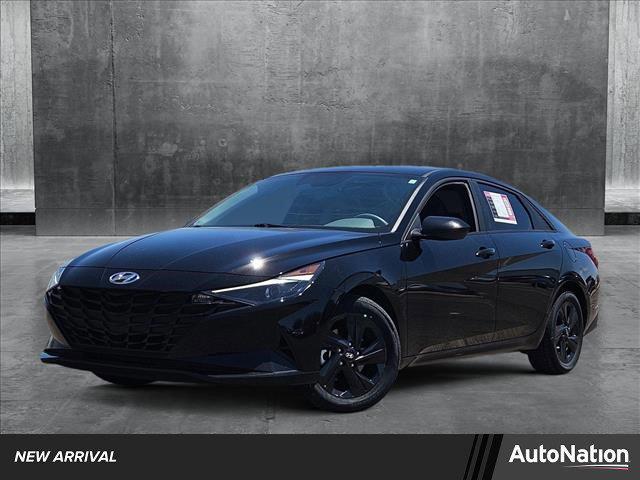 2023 Hyundai Elantra Hev