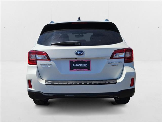 Photo of 2017 Crystal White Pearl Subaru Outback