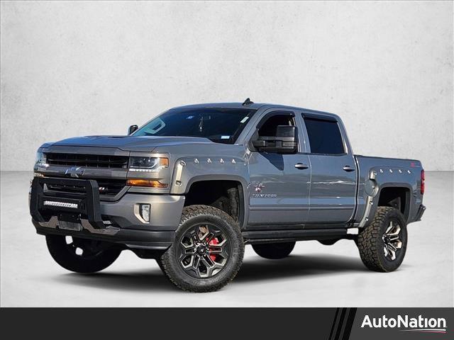 Photo of 2017 Pepperdust Metallic Chevrolet Silverado 1500
