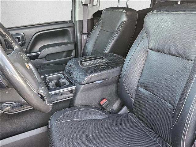 Photo of 2017 Pepperdust Metallic Chevrolet Silverado 1500
