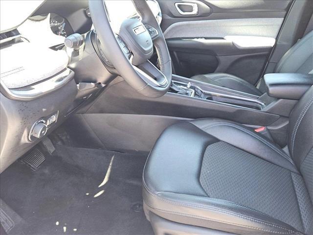 Photo of 2024 Bright White Clearcoat Jeep Compass