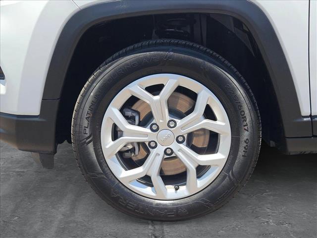 Photo of 2024 Bright White Clearcoat Jeep Compass