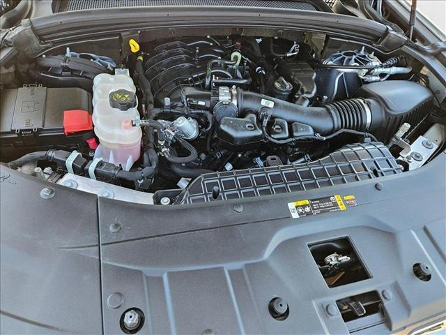 Photo of 2024 Silver Zynith Jeep Grand Cherokee L