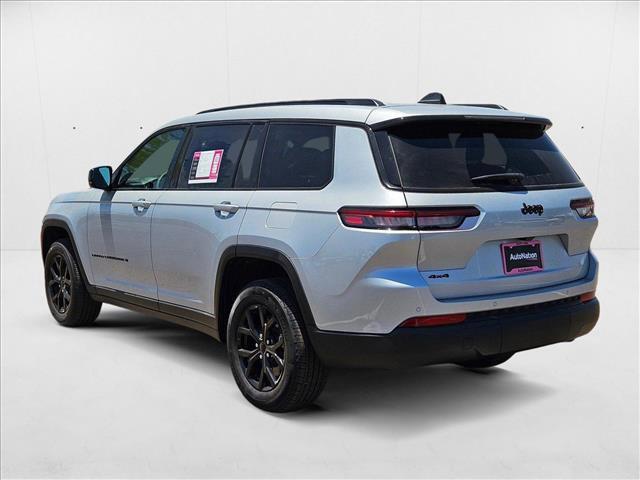Photo of 2024 Silver Zynith Jeep Grand Cherokee L